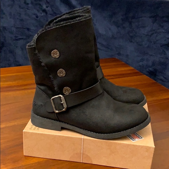 Blowfish Other - NWOT blowfish size 5 boots